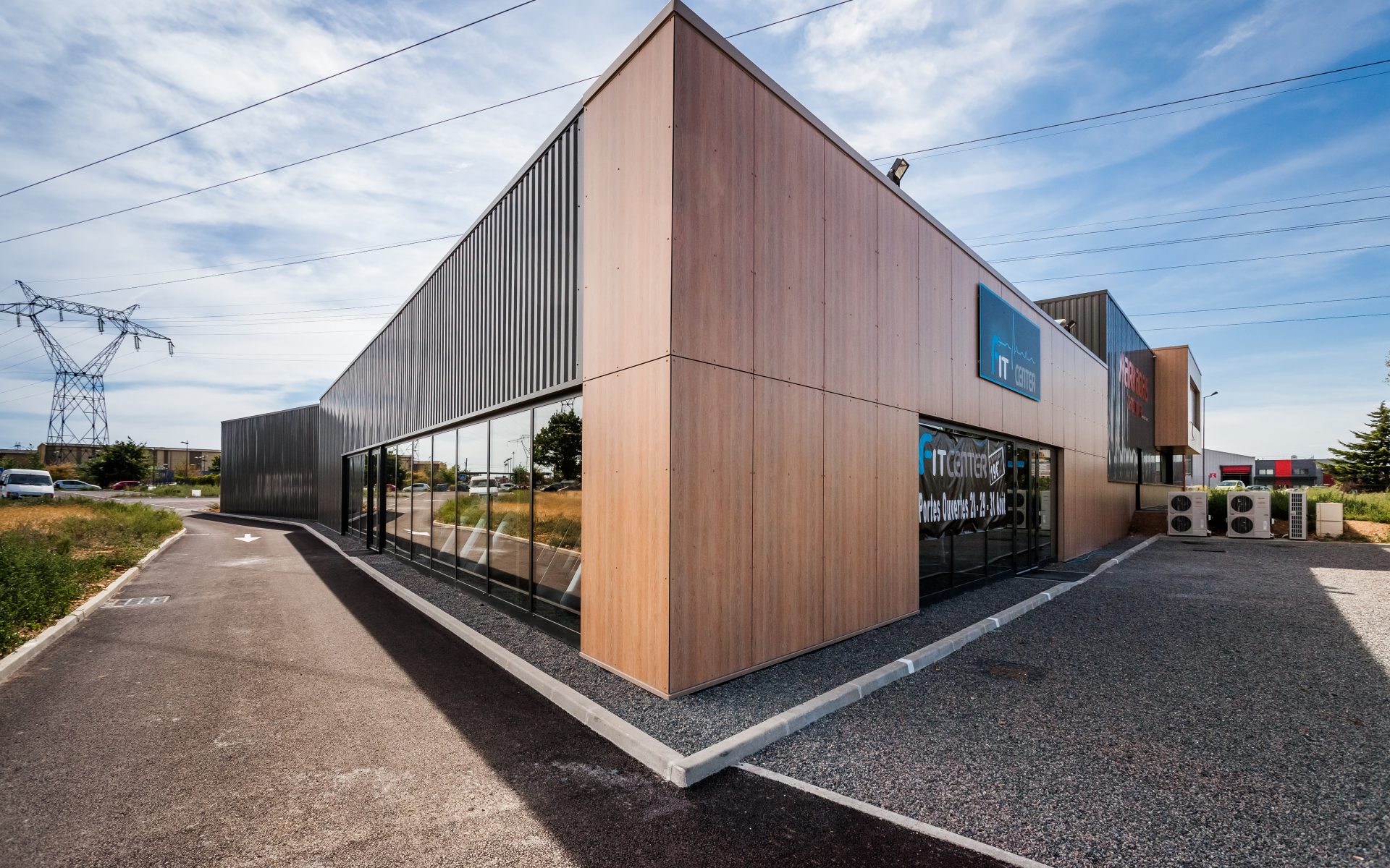 MARKADAS bâtiment d'activités école de danse